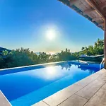 Lux Ii Casa vacanze *